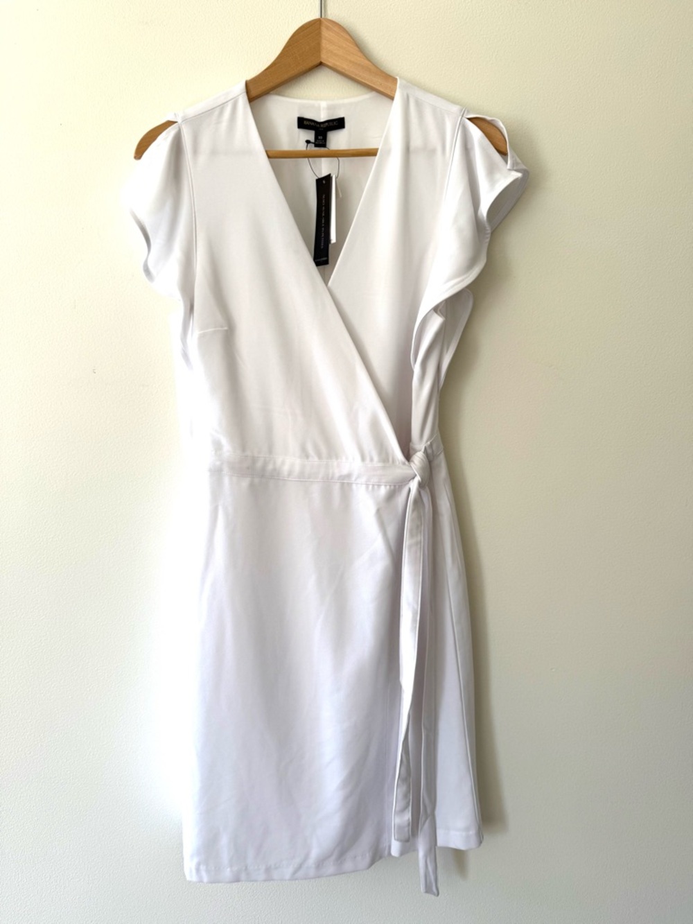 Banana Republic White V-Neck Faux Wrap Tie-Waist Mini Dress Bridal Graduation - Picture 2 of 13